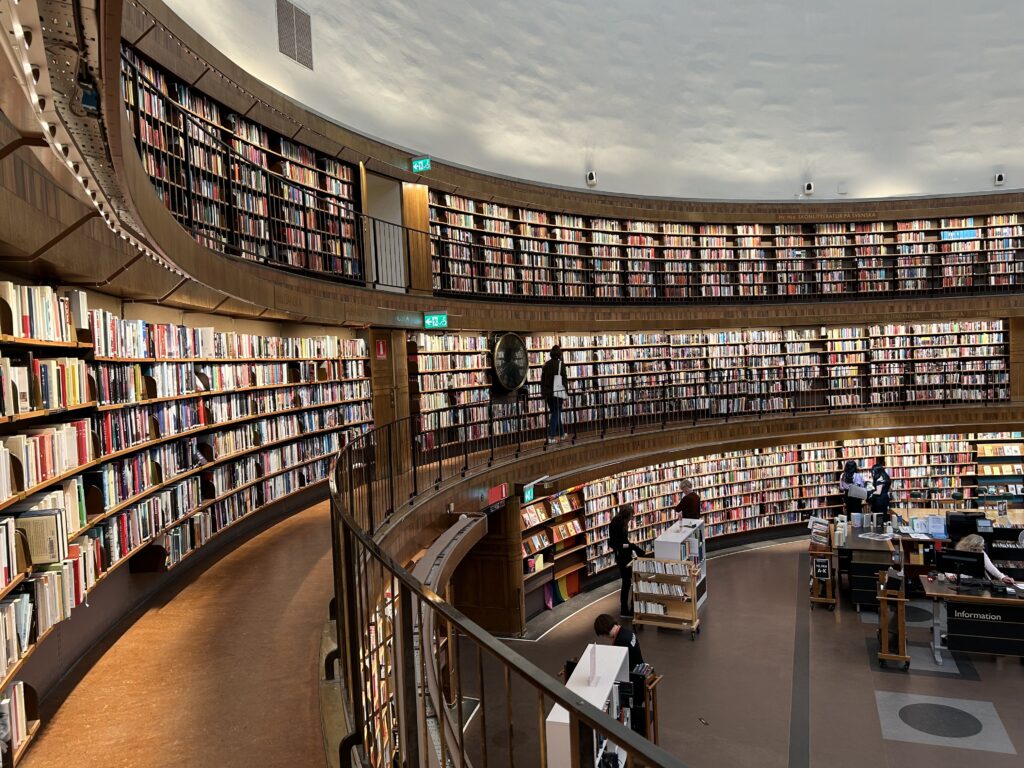 ストックホルム市立図書館