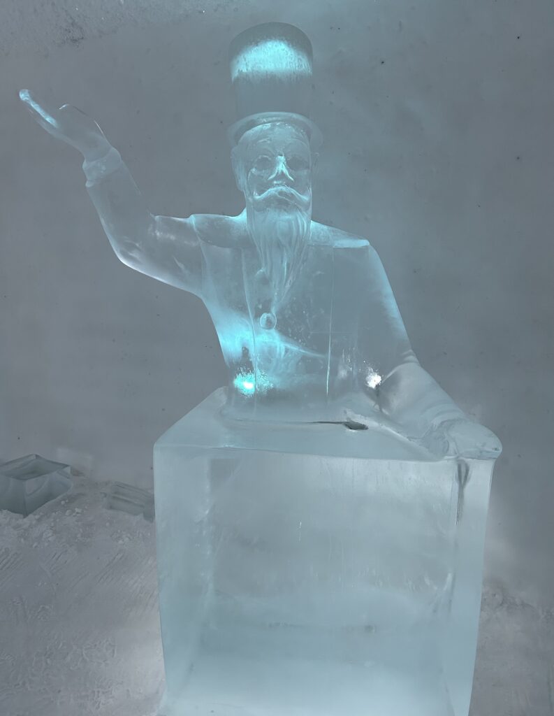 ICE BAR