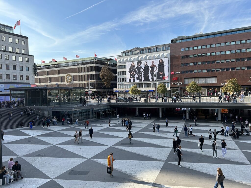 モノクロデザインの広場