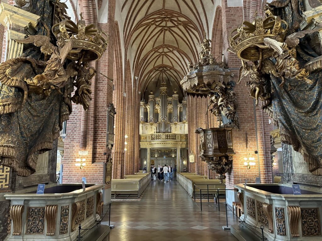 彫刻・装飾などの職人技